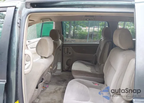 2004 Toyota Sienna Le из США, поврежденный, VIN 5TDZA23C54S118313